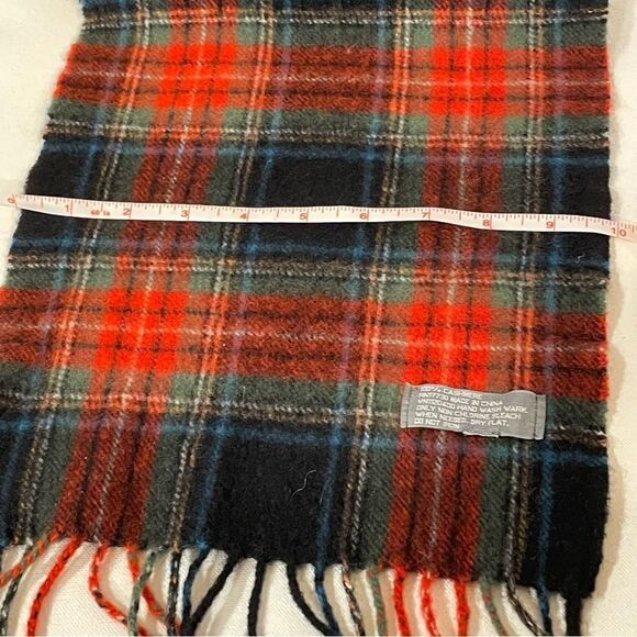 Plaid cashmere scarf  - Picture 5 of 7